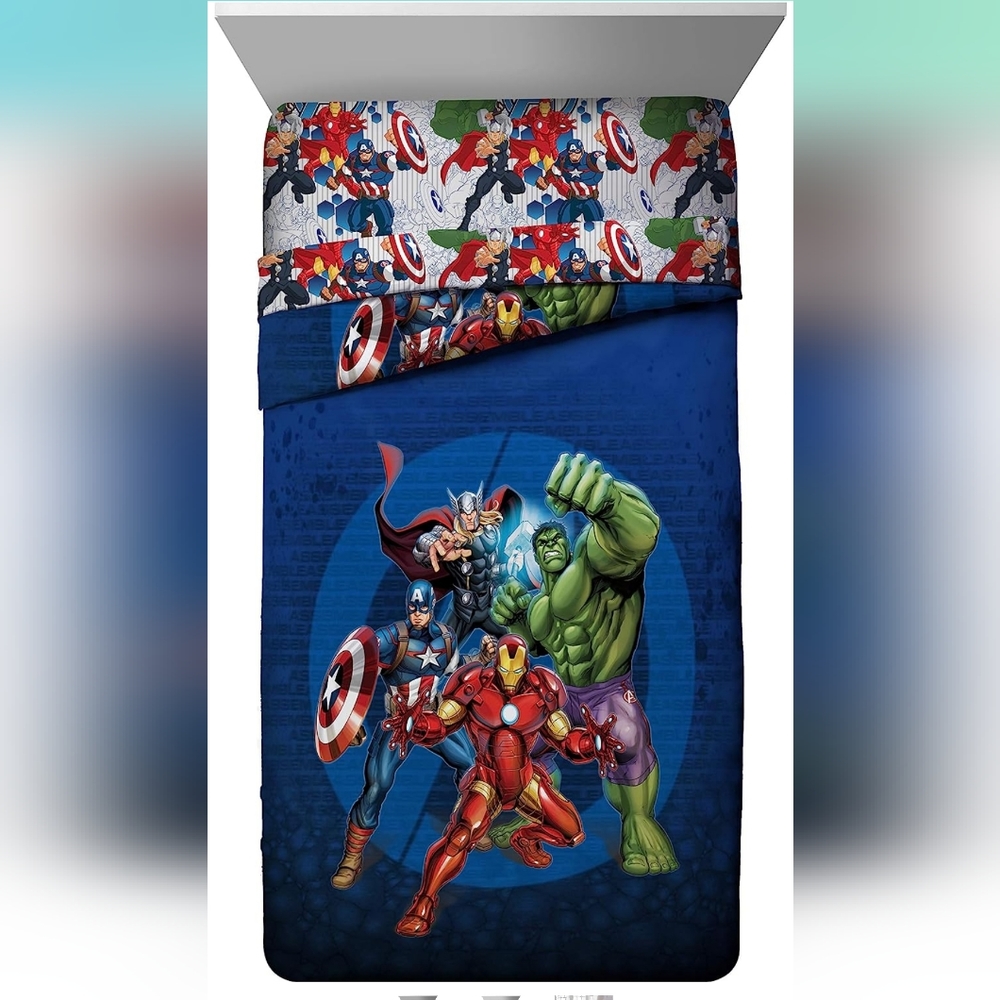 Marvel Avengers Blue Circle Twin/Full Comforter - Super Soft Kids Revers…